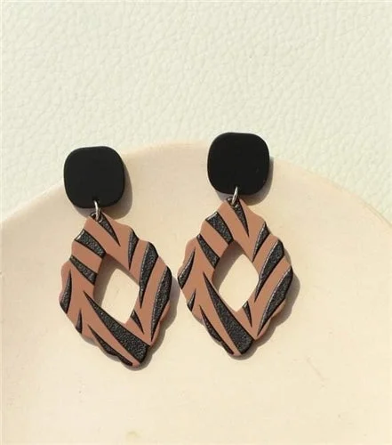 cocktail dressToni Earrings