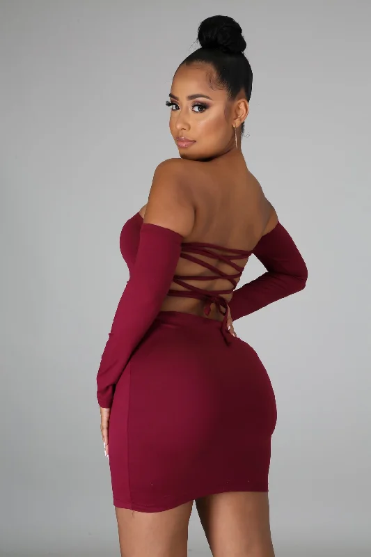 elegant shift dressBurgundy Off Shoulder Lace Up Bodycon Dress