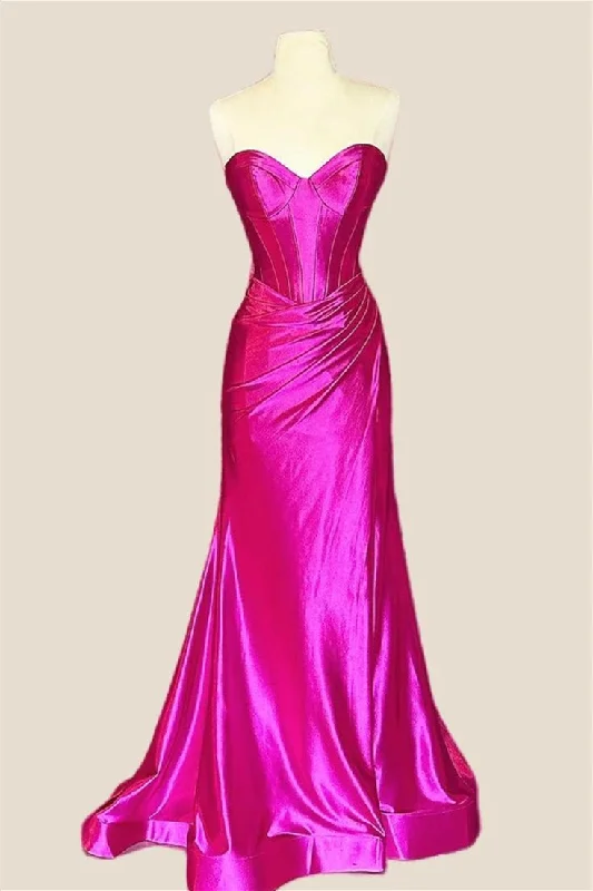 high-waisted dressSweetheart Fuchsia Ruched Long Dress with Slit