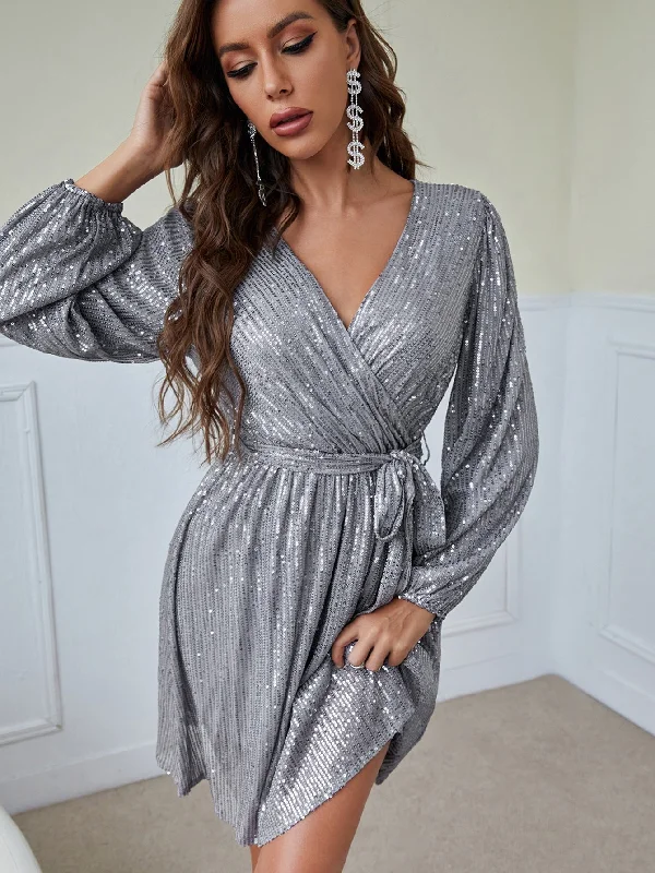 elegant evening dressKittenAlarm - Long sleeve sequined short V-neck dress