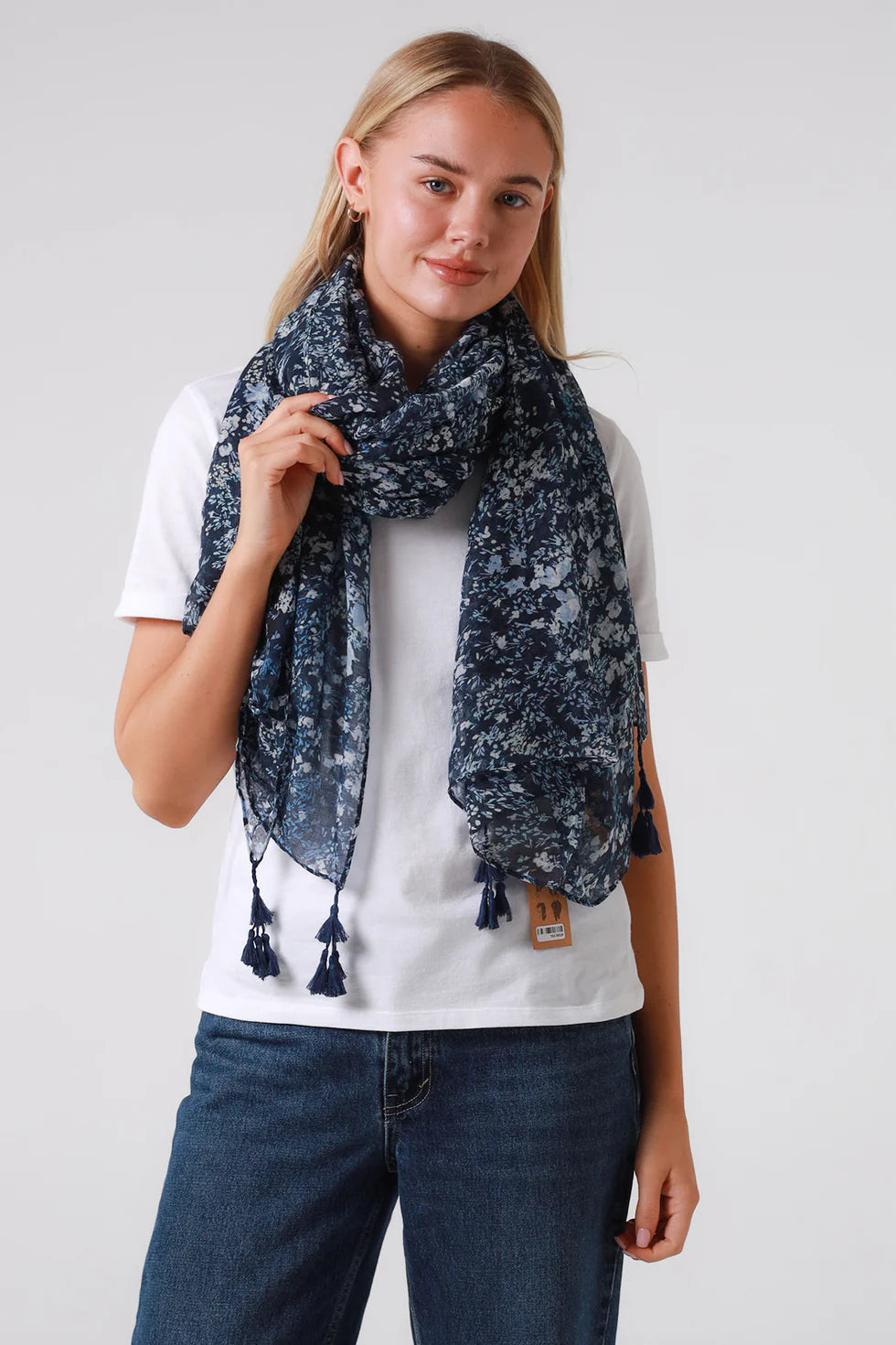 one-shoulder dressClover Scarf